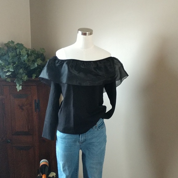 J. Crew Tops - JCrew Off the Shoulder Knit Top J. Crew Tops - JCrew Off the Shoulder Knit Top